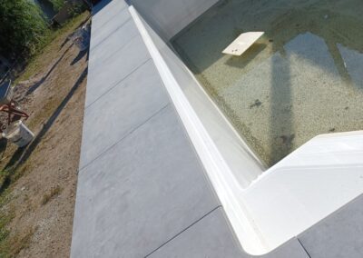 fliesen-naturstein-zuschnitt-pool-terrasse-poolumrandung-03